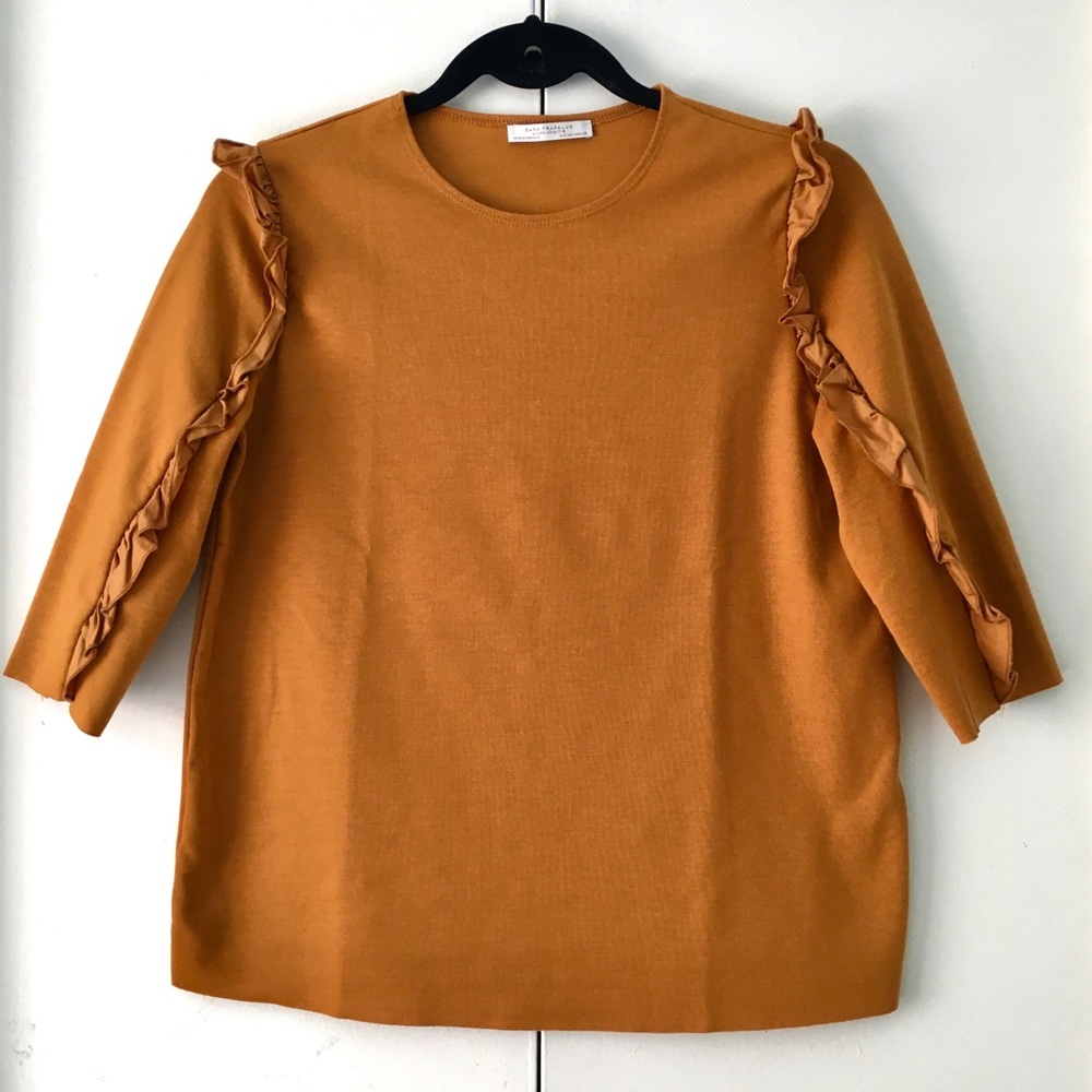2 FOR $25 ✨ ZARA | Caramel Ruffle-Sleeve Shirt